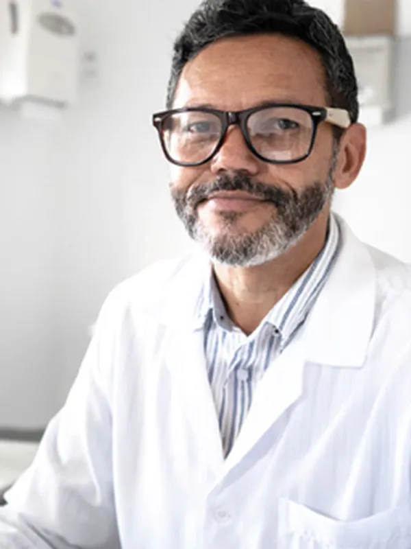 Photo of Dr Marianne Vidal